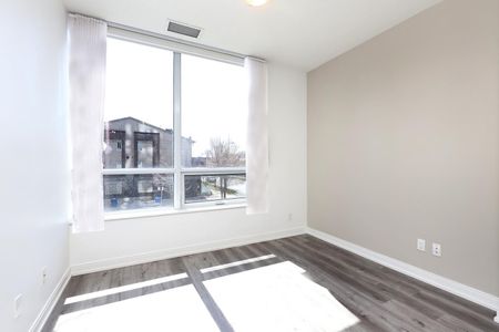 For Lease - 275 Village Green Square Unit# 216, Toronto, Ontario - Photo 4