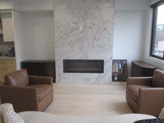 For Lease - 59 Charles Street Unit# 9, Newmarket, Ontario - Photo 1