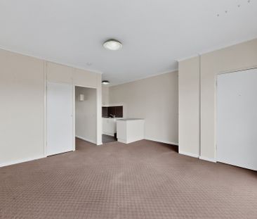 Private and Secure Apartment - Photo 3