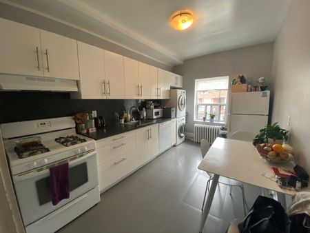 For Lease - 172 Beatrice Street Unit# 3, Toronto, Ontario - Photo 5