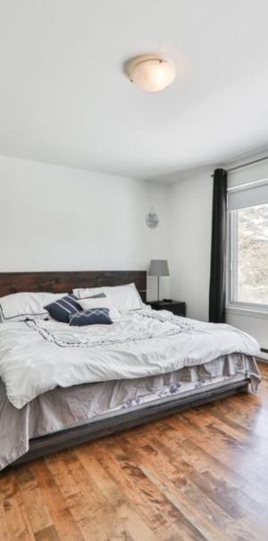 Appartement à louer très grand 5½ - Saint-Sauveur - Photo 1
