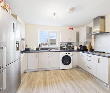 2 bedroom apartment to rent - Photo 3