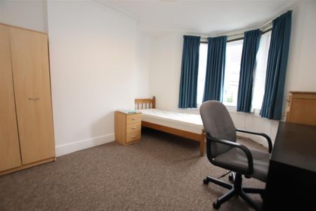 St Kildas Road, Bath, Oldfield Park - Photo 3