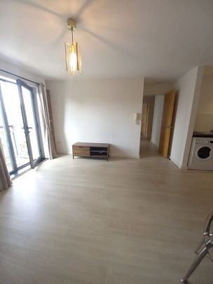 2 Bed Flat, Ordsall Lane, M5 - Photo 1