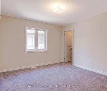 29 JOHN DALLIMORE DRIVE - Photo 6