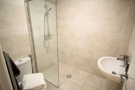 Flat 81, Samara Plaza, LS2 9DU, Leeds - Photo 5