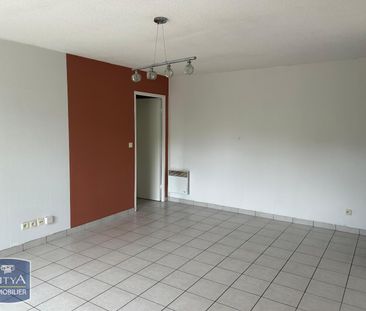 Location Appartement 2 pièces 46m² LA GORGUE 59253 - Photo 2