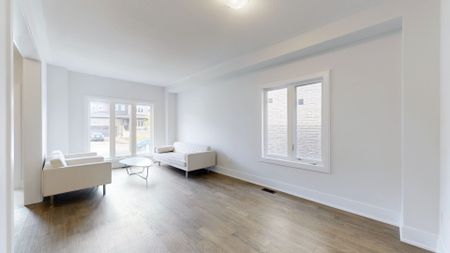 For Lease - 1357 Harrington Street, Innisfil, Ontario - Photo 5