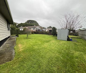 Three bedroom home in Bell Block - Photo 2