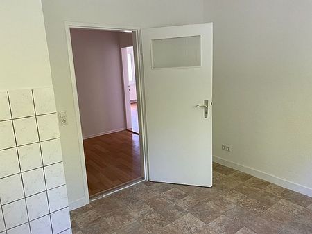 + 2 Zimmer - Großer Balkon + - Foto 3