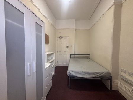 Holyhead Road, CV1 3AD, Property for rent - Photo 2