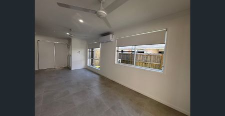 2 Bedroom Delight! - Photo 2