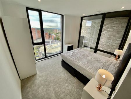 2 bedroom apartment to rent - Photo 4