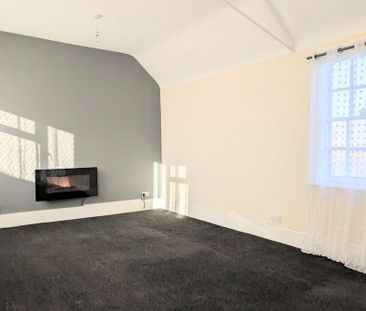 3 bedroom property to rent - Photo 1