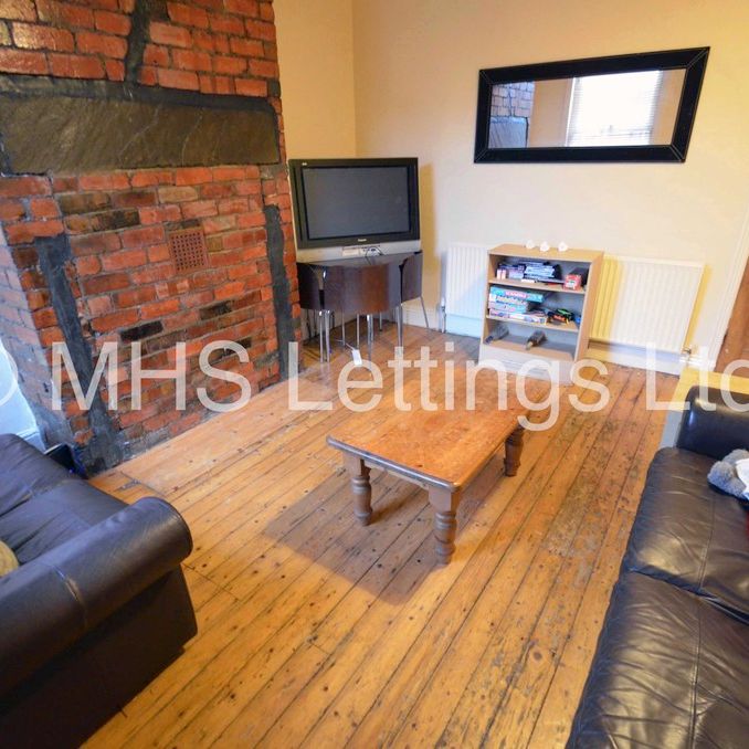 4 Bedroom Mid Terraced House for rent in Grimthorpe Street - Photo 1