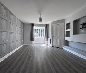 3 bedroom detached house to rent - Photo 2