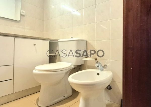 Apartamento T3 para alugar na Amadora