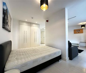 1 bedroom apartment to rent - Photo 2