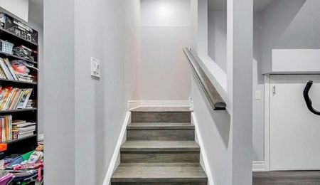 For Lease - 180 Belmore Court, Milton, Ontario - Photo 3