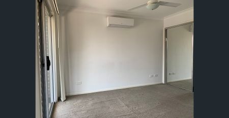 Modern 3 bedrooms townhouses. Please email to office@jkelite.com.au or send text message on 0490 893 336 for enquiries and inspections. Thank you. - Photo 3