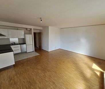 Helle, ruhige Wohnung mit großer Terrasse, 7 Min zur U-Bahn, perfek... - Photo 1