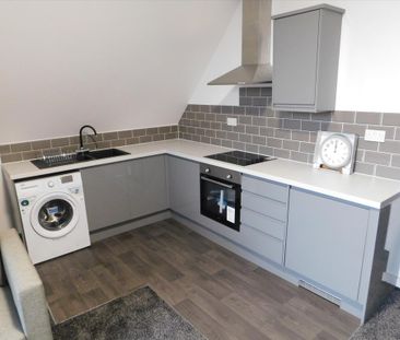 2 bedroom apartment to rent - Photo 5