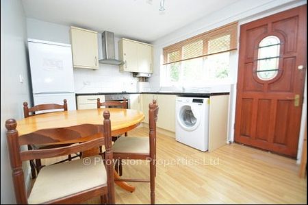 2 Bedroom House, City Centre, Leeds University - Photo 2