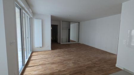 location Appartement T4 DE 85.91m² À CLICHY - Photo 4