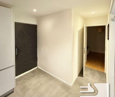 RECENT 2½ PIECES DANS UN PETIT LOCATIF - Foto 5