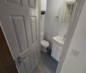 Room in a Shared House, Laleham Road, SE6 - Photo 4