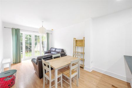 Aspinall Road, London, SE4 ground floor flat to rent - Photo 5