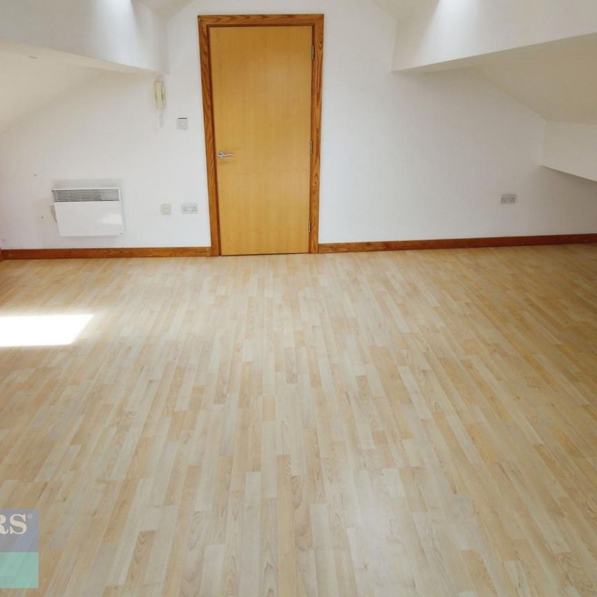 Sunbridge Road, Bradford, West Yorkshire, BD1 2HB - Photo 1