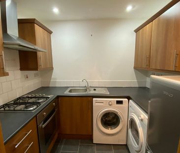 Bowman Street, Govanhill | £795 Monthly - Photo 2