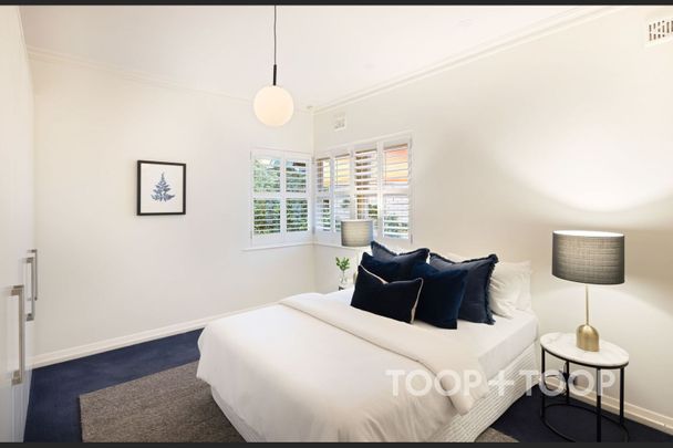 Family Home Full of Character - Photo 1