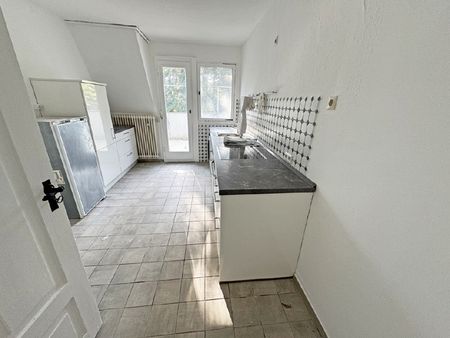 IN WUNDERSCHÖNER ALTSTADTVILLA: 4 STUDENTENZIMMER - ZENTRUM RV - Photo 5