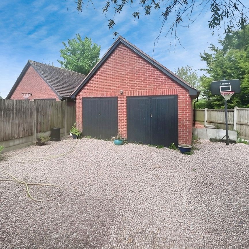 Church Road, Astwood Bank B96 - Photo 1