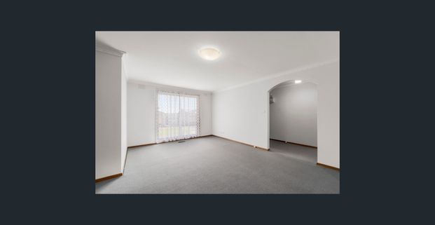 COSY YET SPACIOUS - Photo 1