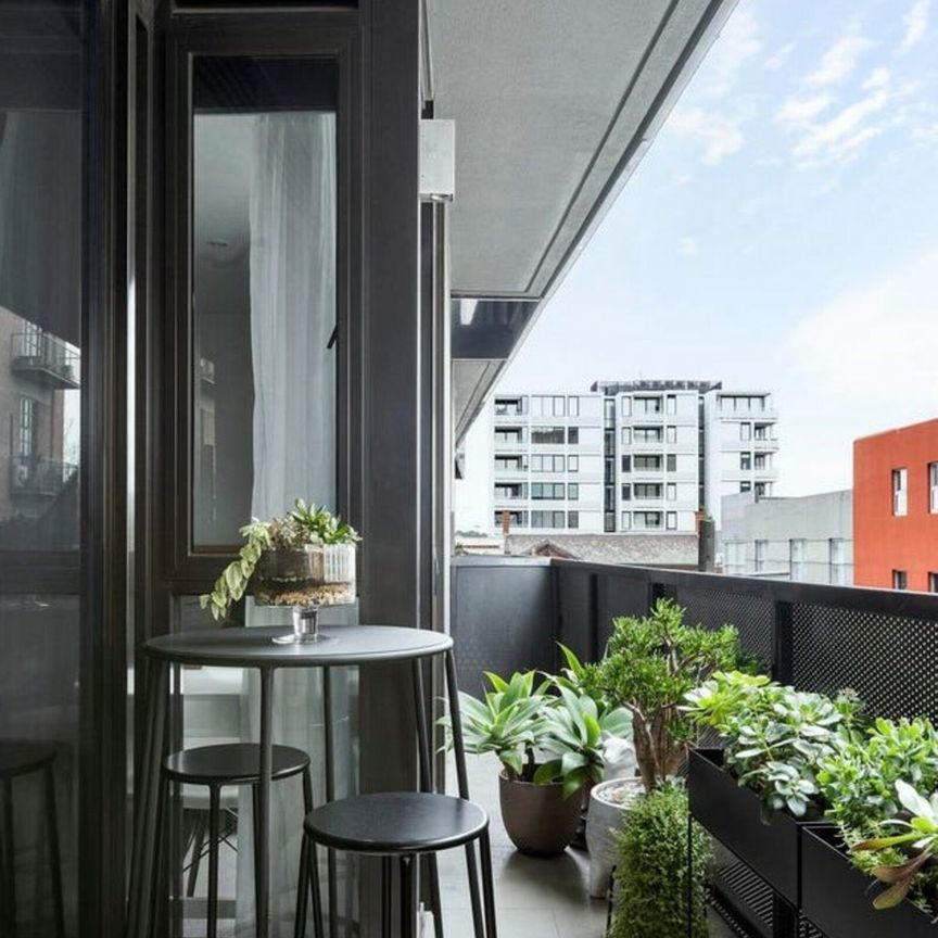 Oversized one bedroom home in Fitzroy’s coveted ‘Cherry’ building - Photo 1