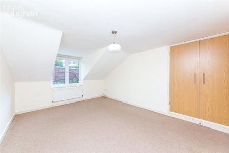 4 bedroom terraced house to rent - Photo 4