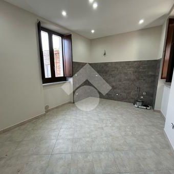 Bilocale in affitto - Photo 4