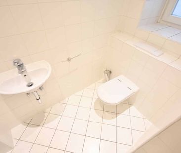 Direkt beim Stephansplatz: Schöner 1,5-Zimmer-Altbau in Ruhelage - Photo 6