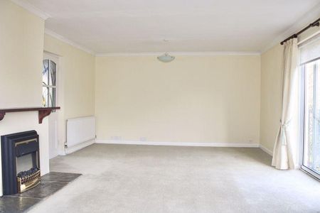 2 bedroom detached bungalow to rent - Photo 3