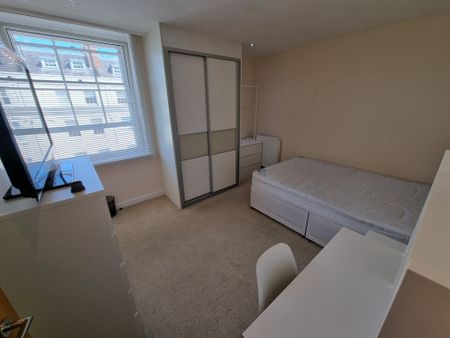 2 Bed Student Accommodation - Photo 5