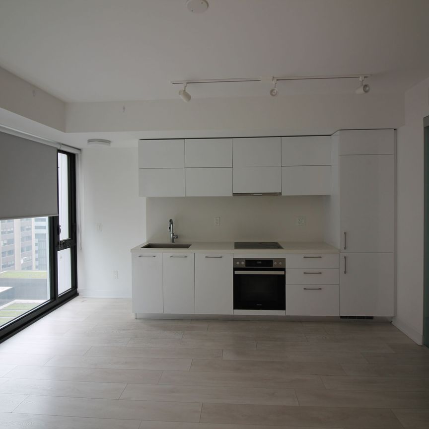 For Lease - 188 Cumberland Street Unit# 1508, Toronto, Ontario - Photo 1