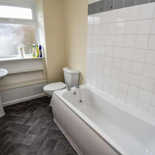 Pickering Croft, Birmingham, West Midlands, B32 - Photo 1