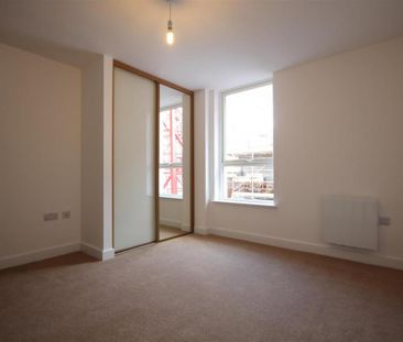1 bedroom apartment to rent - Photo 4