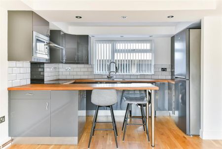 1 bedroom maisonette to rent - Photo 4