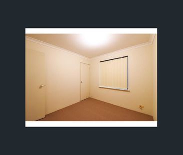 Convenient Bentley Villa - Photo 3