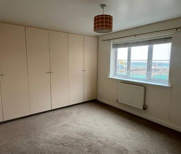 Fleet Avenue - Photo 1