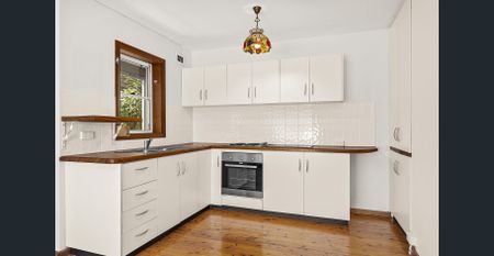 Ground Floor One Bedroom Apartment - Photo 3